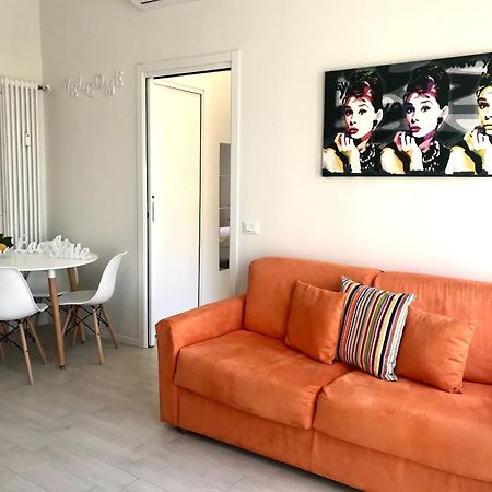 Suite Locchi. Vicino Tramvia/Careggi/Meyer Firenze Bagian luar foto