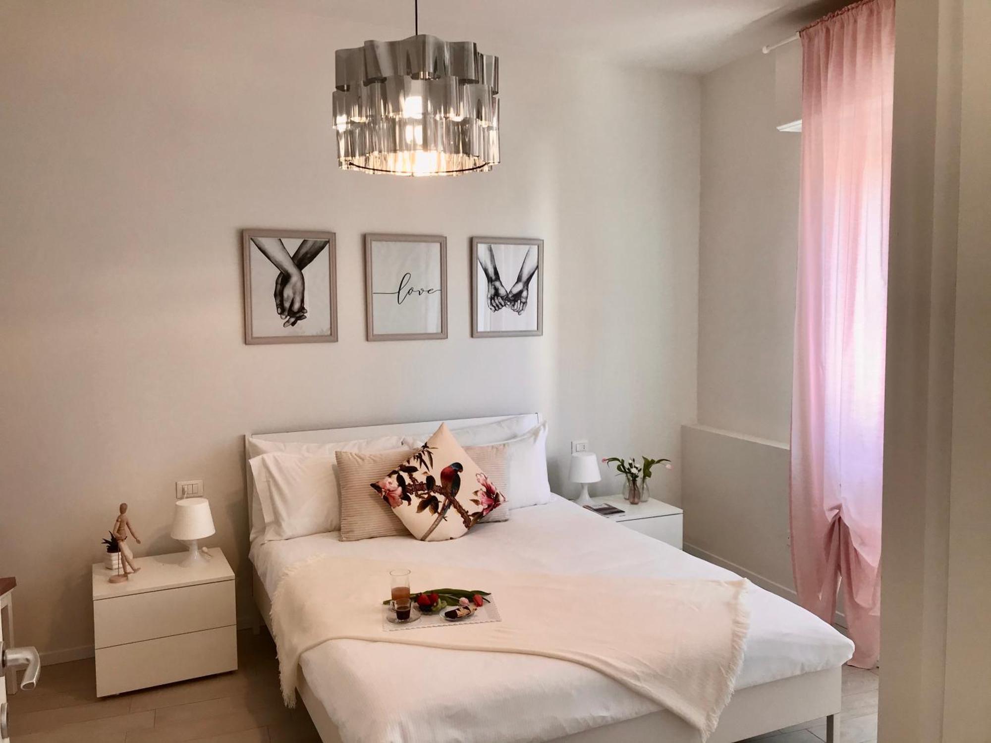 Suite Locchi. Vicino Tramvia/Careggi/Meyer Firenze Bagian luar foto