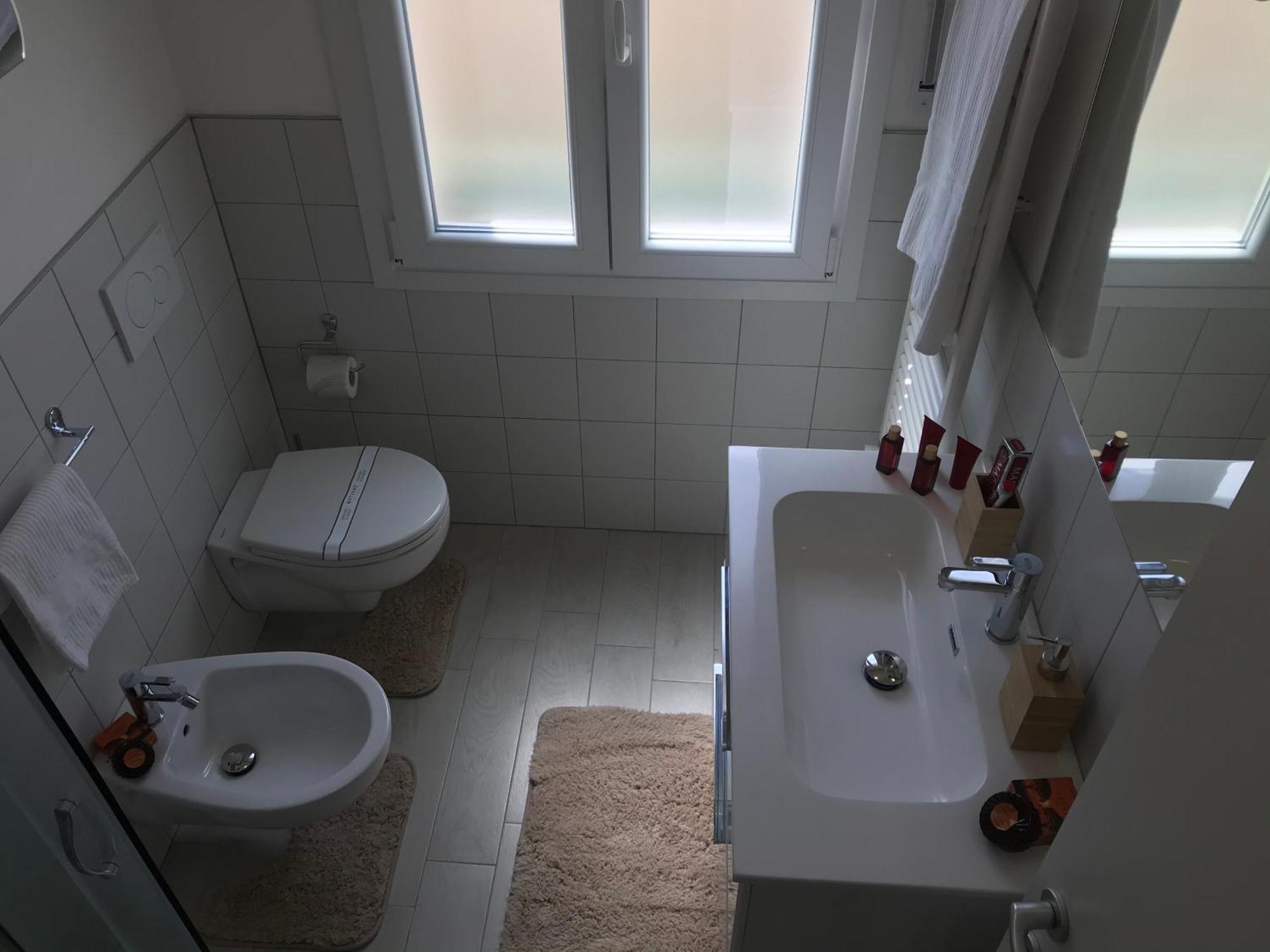 Suite Locchi. Vicino Tramvia/Careggi/Meyer Firenze Bagian luar foto