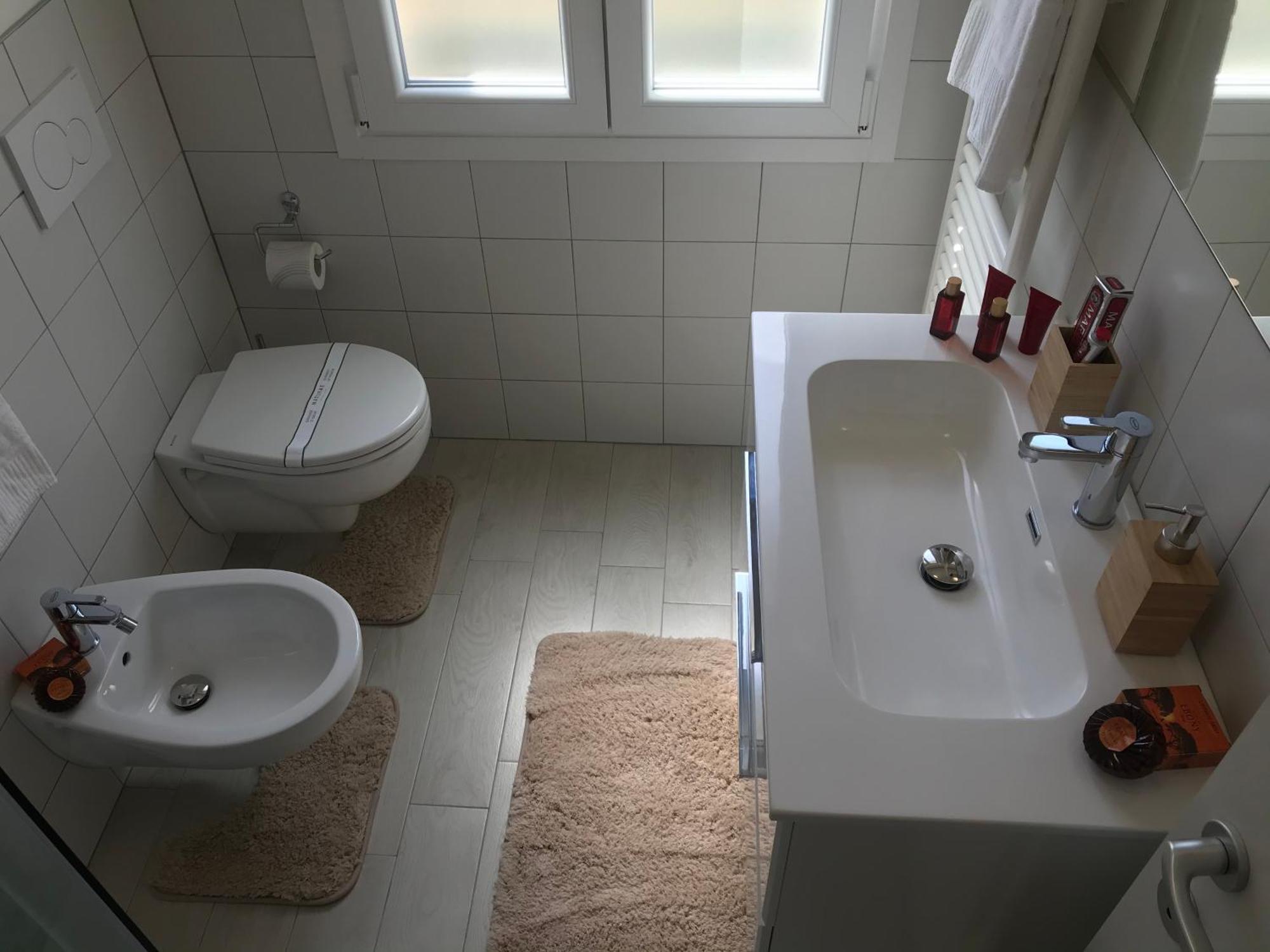Suite Locchi. Vicino Tramvia/Careggi/Meyer Firenze Bagian luar foto